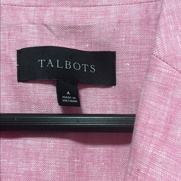 Talbots Pink Blazer with Notched Lapels and Relaxed Fit Excellent Condition - Picture 2 of 11